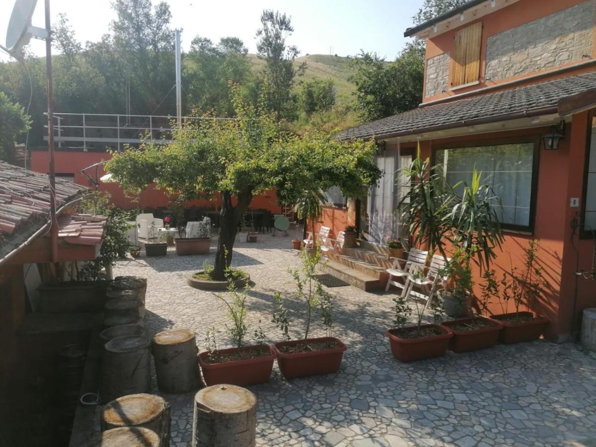 Relais Ca Del Rio Vila Botteghino Exterior foto