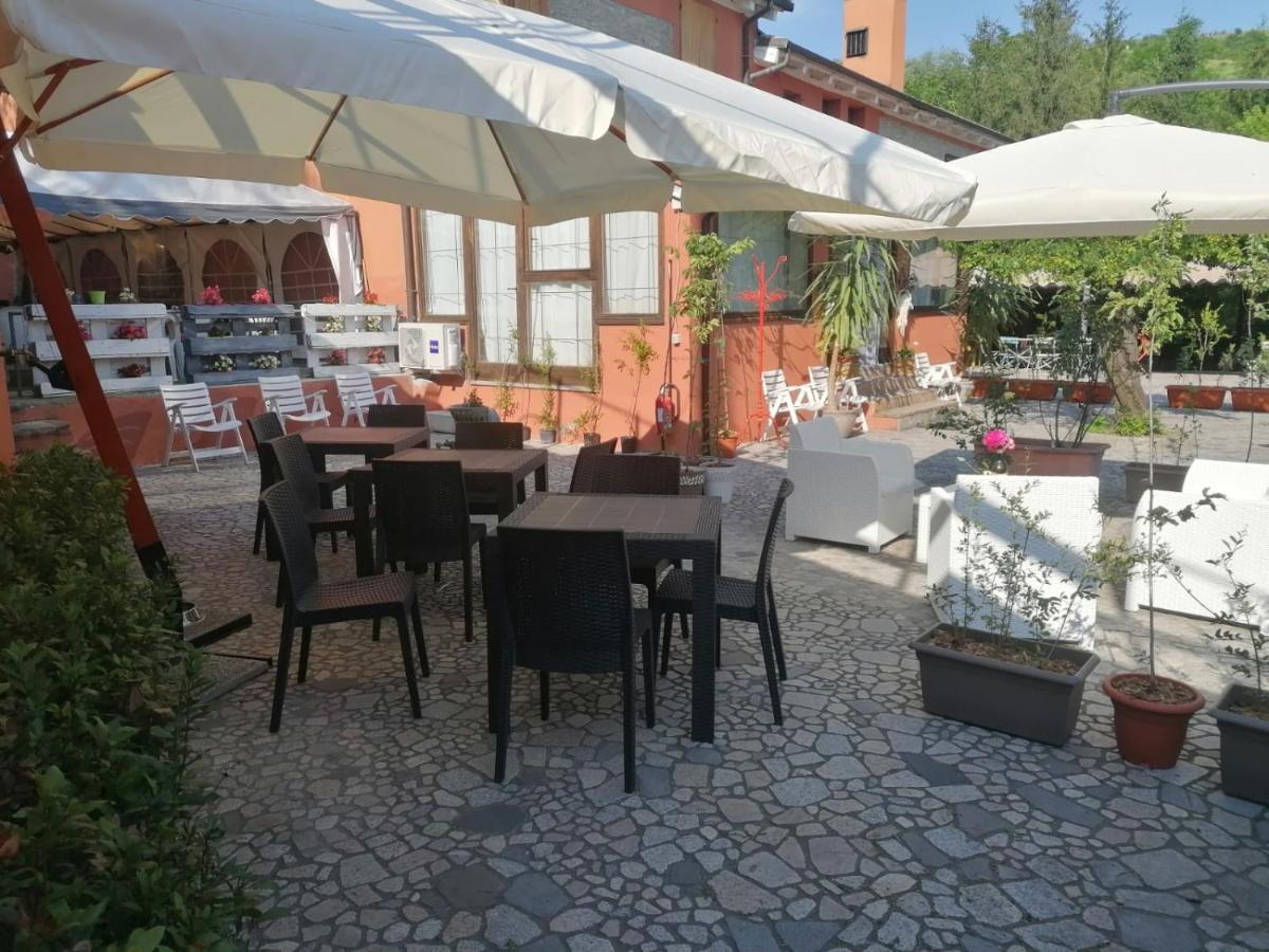 Relais Ca Del Rio Vila Botteghino Exterior foto